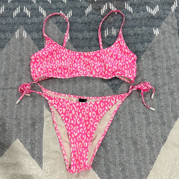 Triangl Swimwear Pink Leopard Bikini - Picture 1 of 1